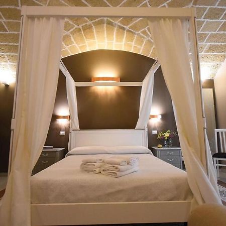 B&B Laura - Luxury Rooms Gallipolli Exteriör bild