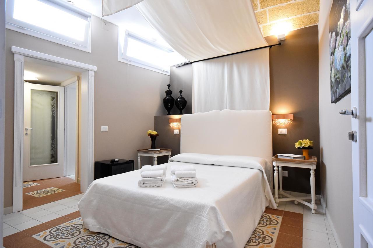 B&B Laura - Luxury Rooms Gallipolli Exteriör bild