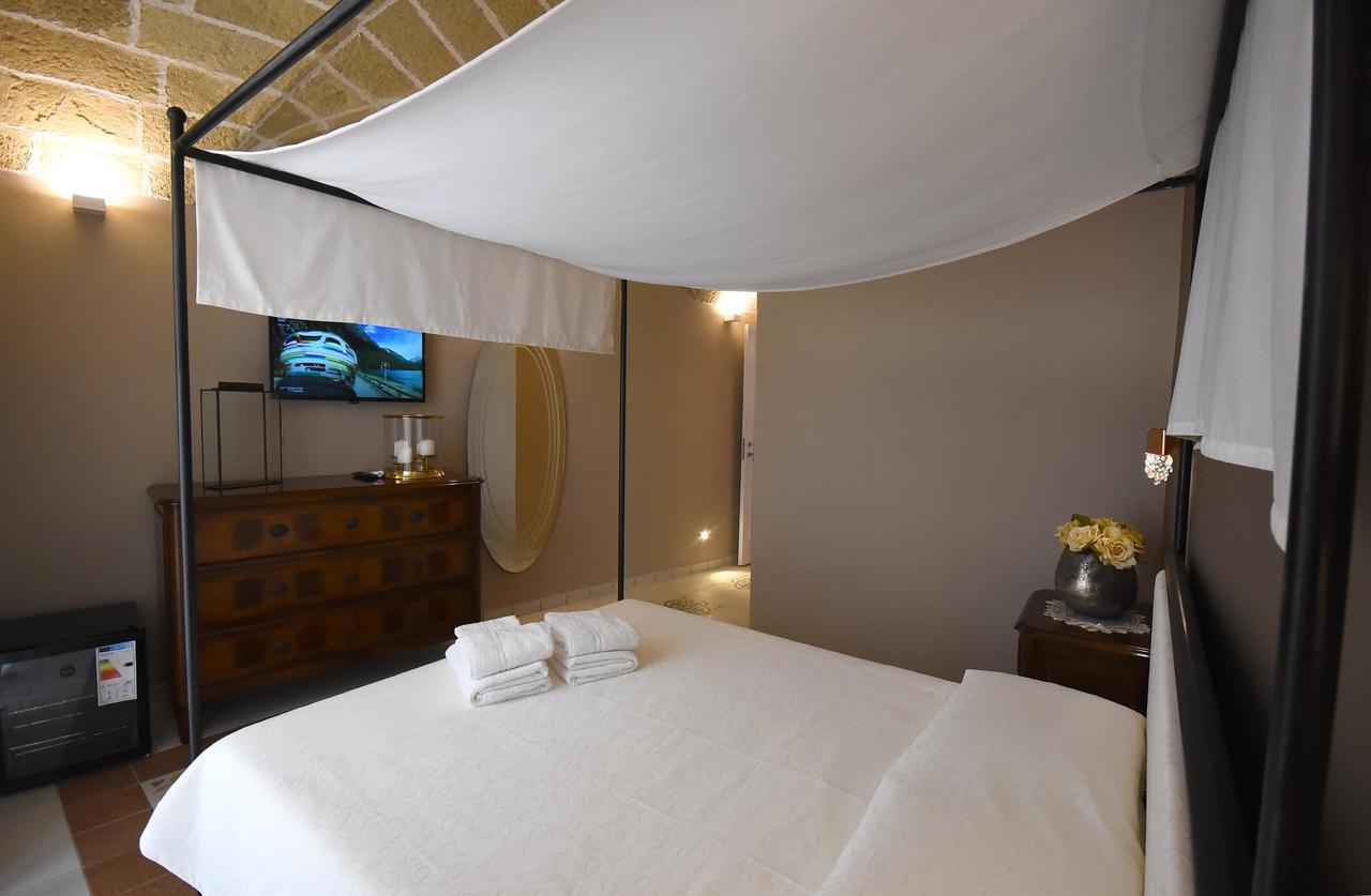 B&B Laura - Luxury Rooms Gallipolli Exteriör bild