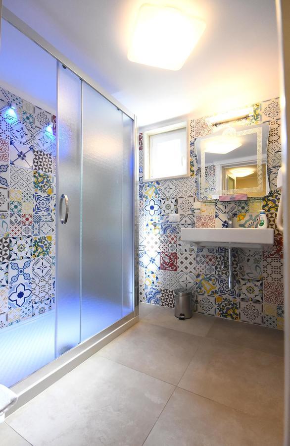 B&B Laura - Luxury Rooms Gallipolli Exteriör bild