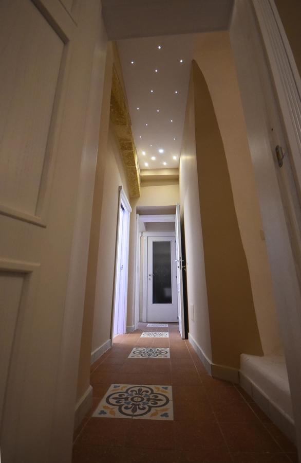 B&B Laura - Luxury Rooms Gallipolli Exteriör bild